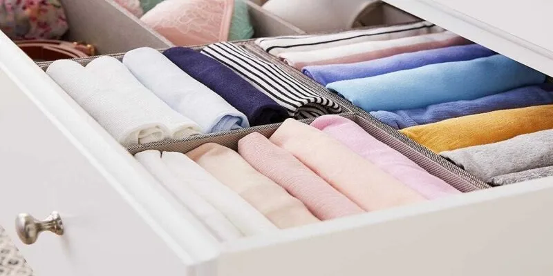 Cách gấp quần áo cho trẻ sơ sinh gọn gàng